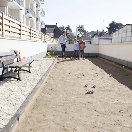 Апарт-отель Evancy Les Margats Бре-Дюн