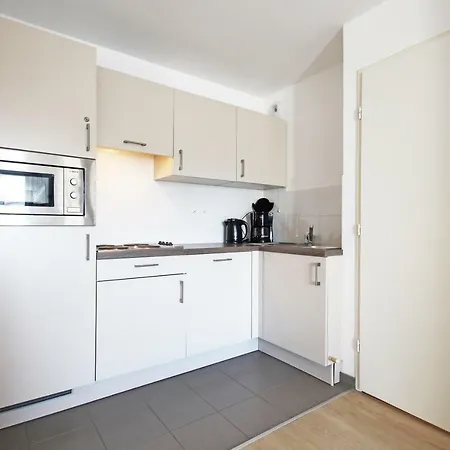 Evancy Les Margats Бре-Дюн